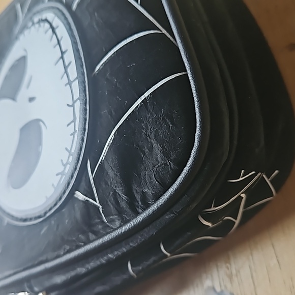 DISNEY NIGHTMARE BEFORE CHRISTMAS CELLPHONE BAG - Picture 11 of 12